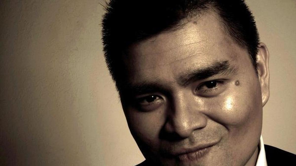Pulitzer Prize-winning journalist Jose Antonio Vargas will speak at the University of Puget Sound about life as an undocumented immigrant.