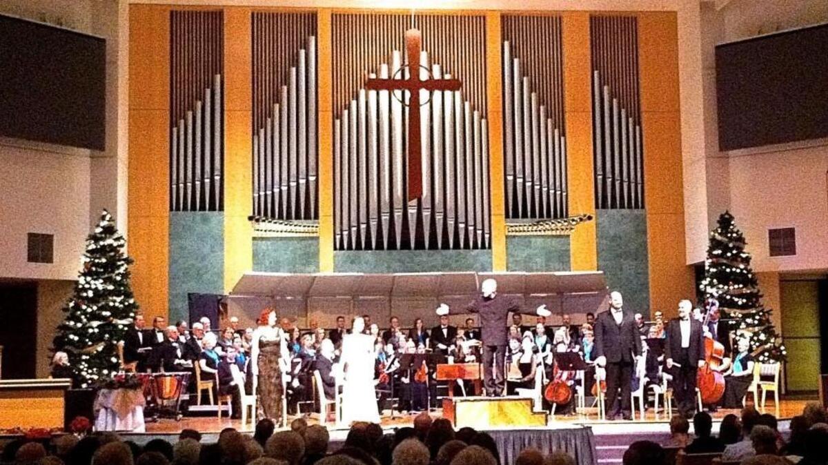 Geoffrey Boers directs the Tacoma Symphony Orchestra, Chorus and soloists in Handel’s “The Messiah” Thursday night in Chapel Hill Presbyterian, Gig Harbor.