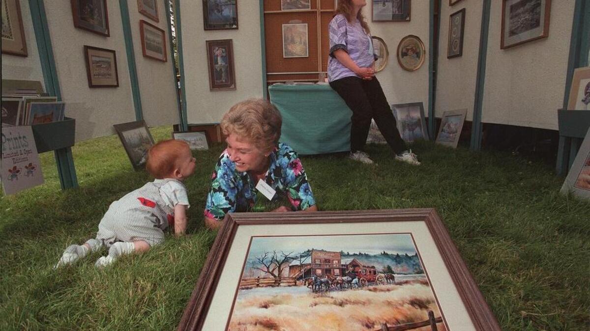 
Discover a variety of art works at the annual Eatonville Arts Festival.
