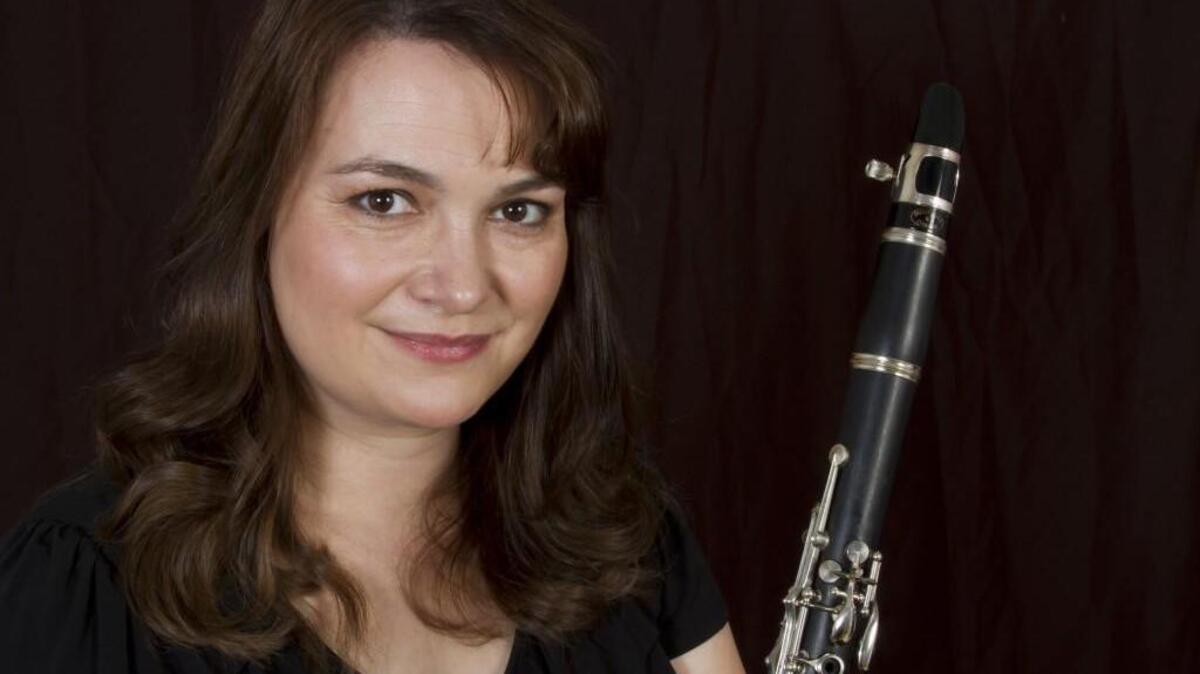 Cindy Renander will perform in Second City Chamber Series concert