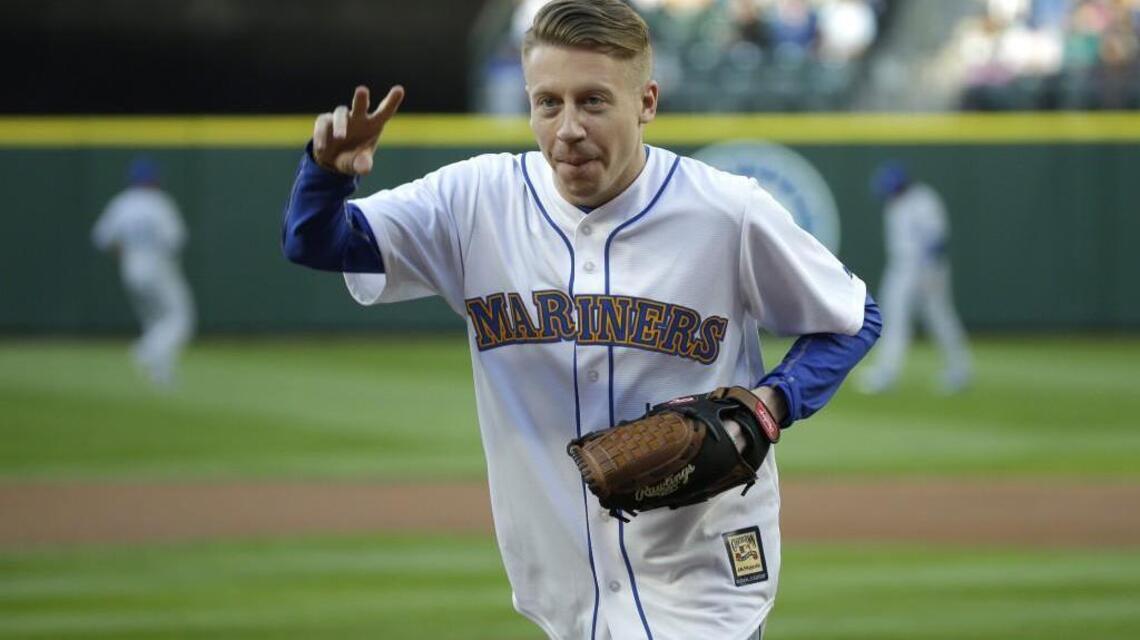 Tour of small Washington venues by Macklemore, Ryan Lewis sells out