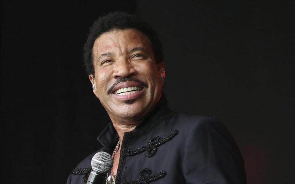 Lionel Richie and Mariah Carey coming to KeyArena next year
