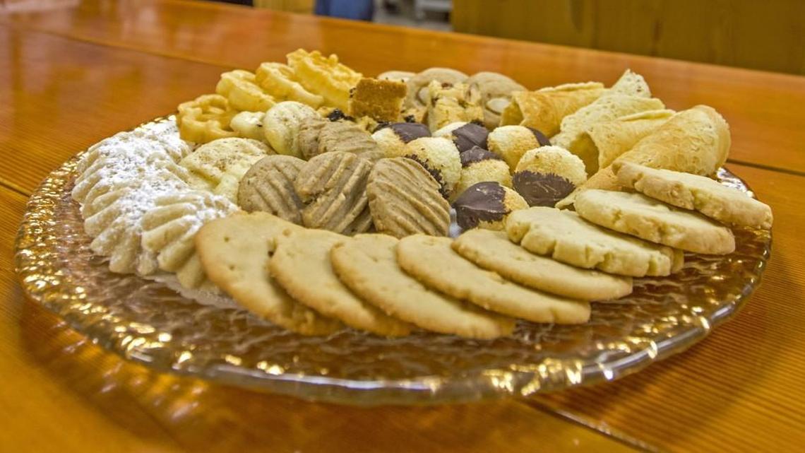 A plate of cookies made by members of Daughters of Norway Embla Lodge No. 2