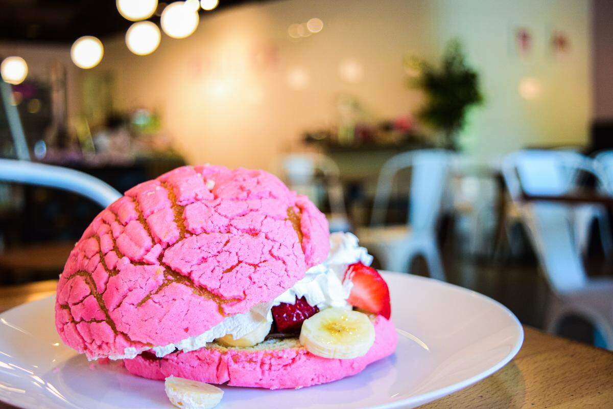 Conchas were a must, and the pink pastry with fresh fruit, whipped cream and Nutella has already been a hit.
