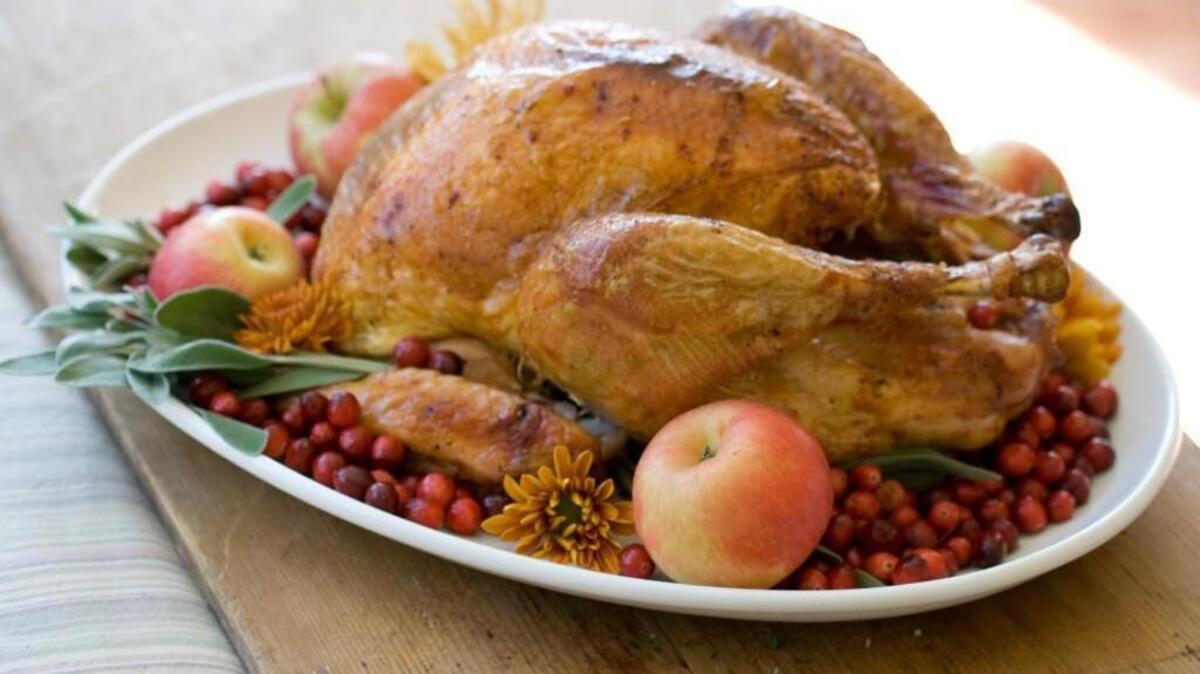 Doesn’t grilled turkey with maple Southern Comfort glaze sound terrific for Thanksgiving dinner? Let someone else do the cooking for you and dine out around Tacoma.