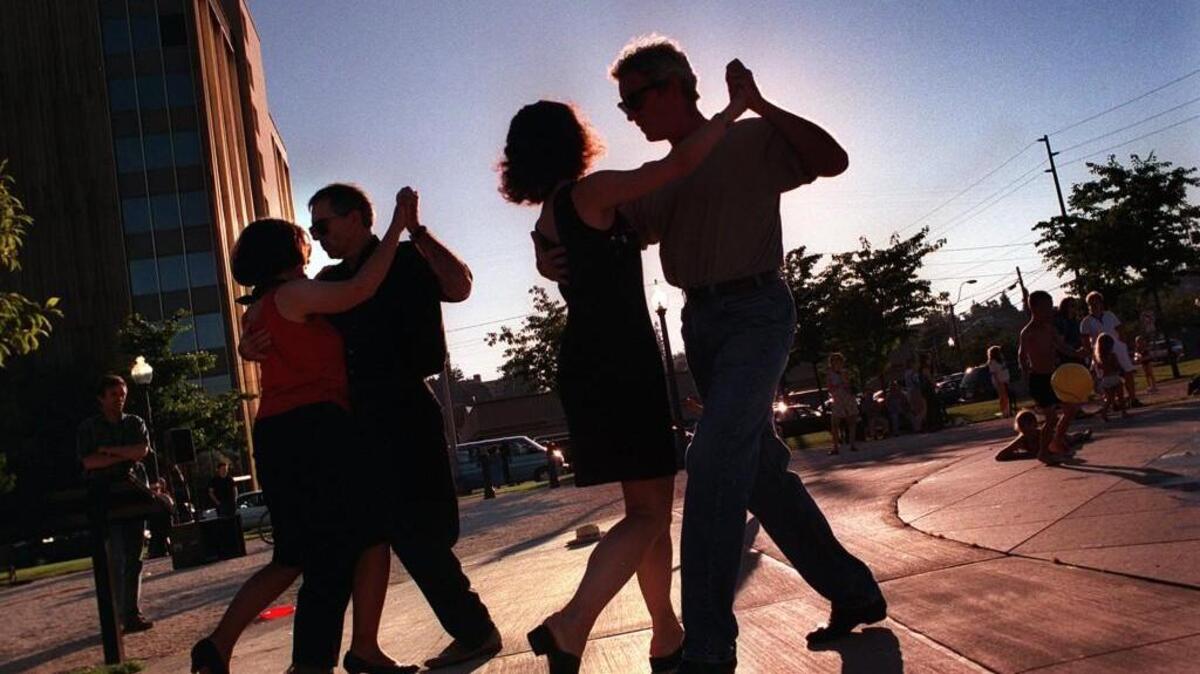 Dance tango on the waterfront in Tacoma