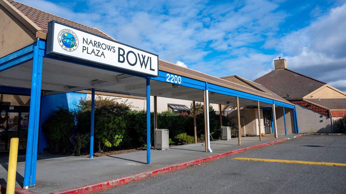 University Place bowling center, former movie theater making way for apartment complex