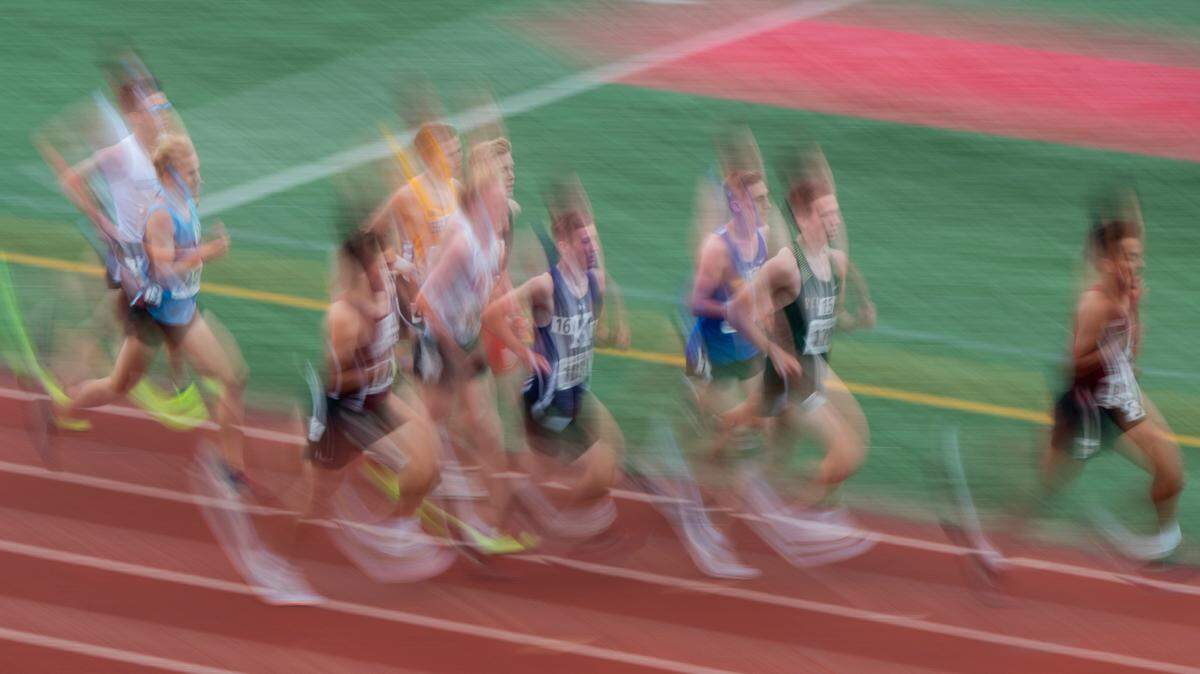 Athletes run in the 4A boys 3200m run during day 3 of the Track and Field Championship at Mount Tahoma High School, on Saturday, May 25, 2024, in Tacoma.