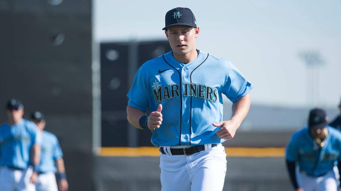 Mariners outfield prospect Jarred Kelenic has the discipline of a big-league player