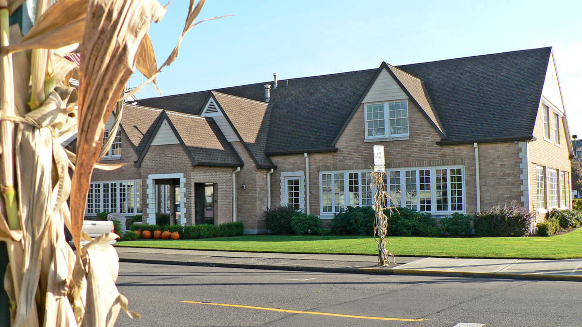  Sumner announced Nordstrom offices and  distribution would come to the city's industrial area. 