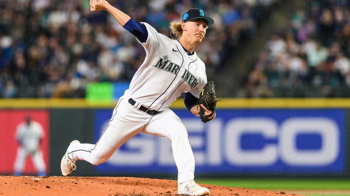 Seattle Mariners starting pitcher Bryce Miller throws against the Chicago White Sox during the second inning of a baseball game, Sunday, June 18, 2023, in Seattle. (AP Photo/Caean Couto)