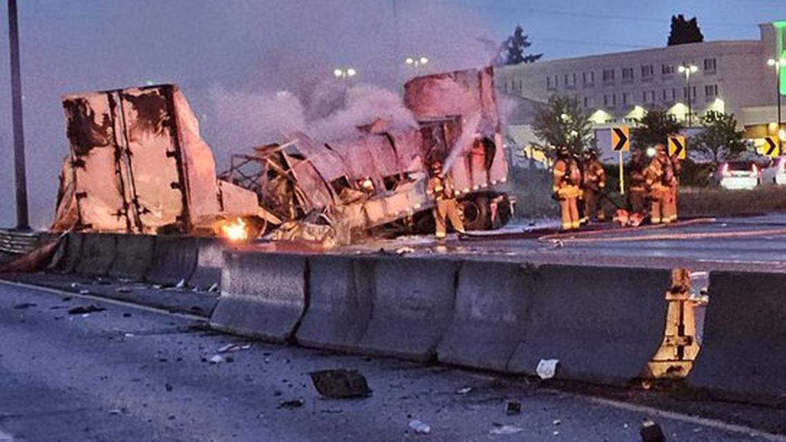 Update: All Interstate 5 lanes near Lakewood back open after fatal crash