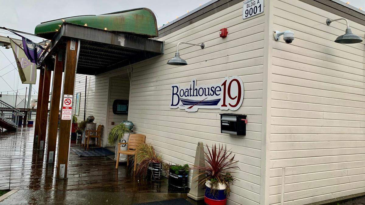 Boathouse 19 is under new ownership.