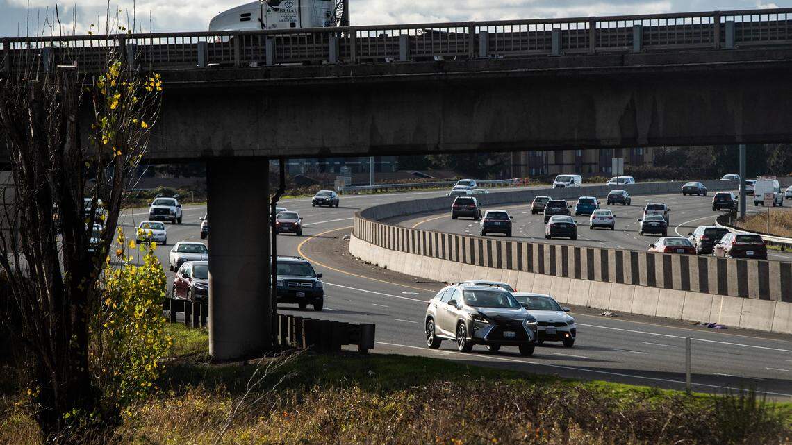 The federal government granted the Washington Department of Transportation $73.6 million on Monday to build toll highways on state Routes 167 and 509. .