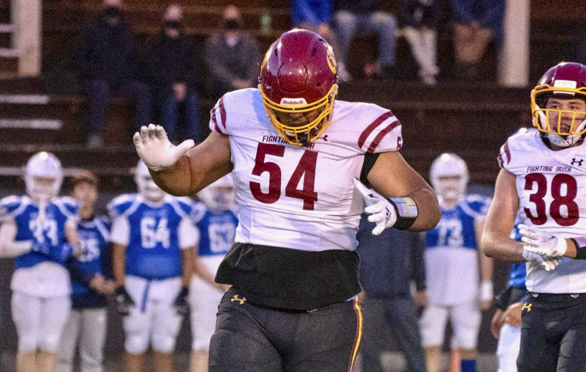 O’Dea High School offensive lineman Isendre Ahfua (54).