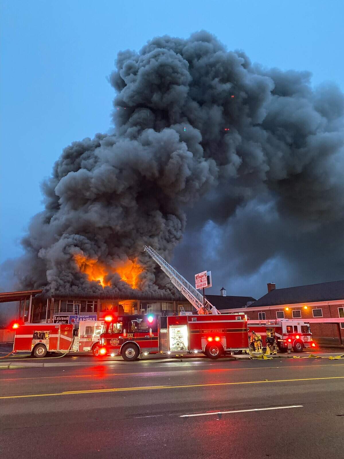 West Pierce Fire & Rescue responded to a commercial building fire Wednesday morning in Lakewood. The fire was reported at a building in the 9600 block of Gravelly Lake Drive Southwest.
