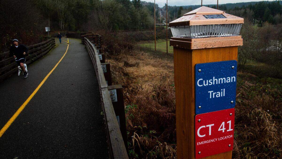 The city of Gig Harbor has installed brightly colored “locator” poles every 1/4 mile along the Cushman Trail. Anyone on the trail having an emergency can give the number of the nearest pole to 911 operators.