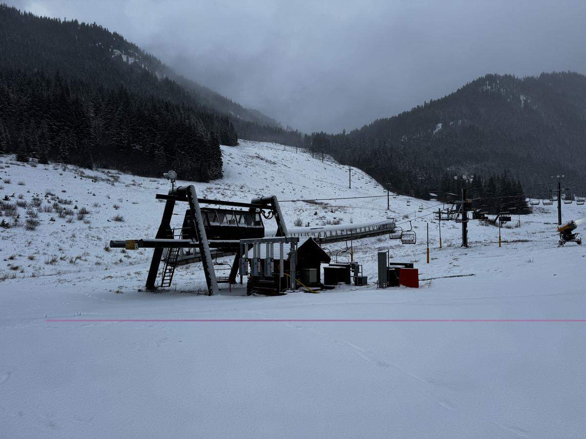 The Crystal Mountain base area. Photographed on Dec. 17, 2025.
