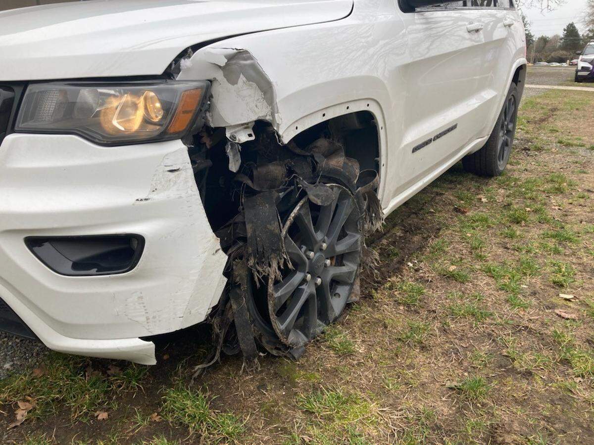 During a police pursuit with Pierce County Sheriff’s Department deputies, a 17-year-old girl suspected in an armed carjacking went off the road at the state Route 512 on-ramp near Lakewood, damaging a tire on the stolen Jeep.