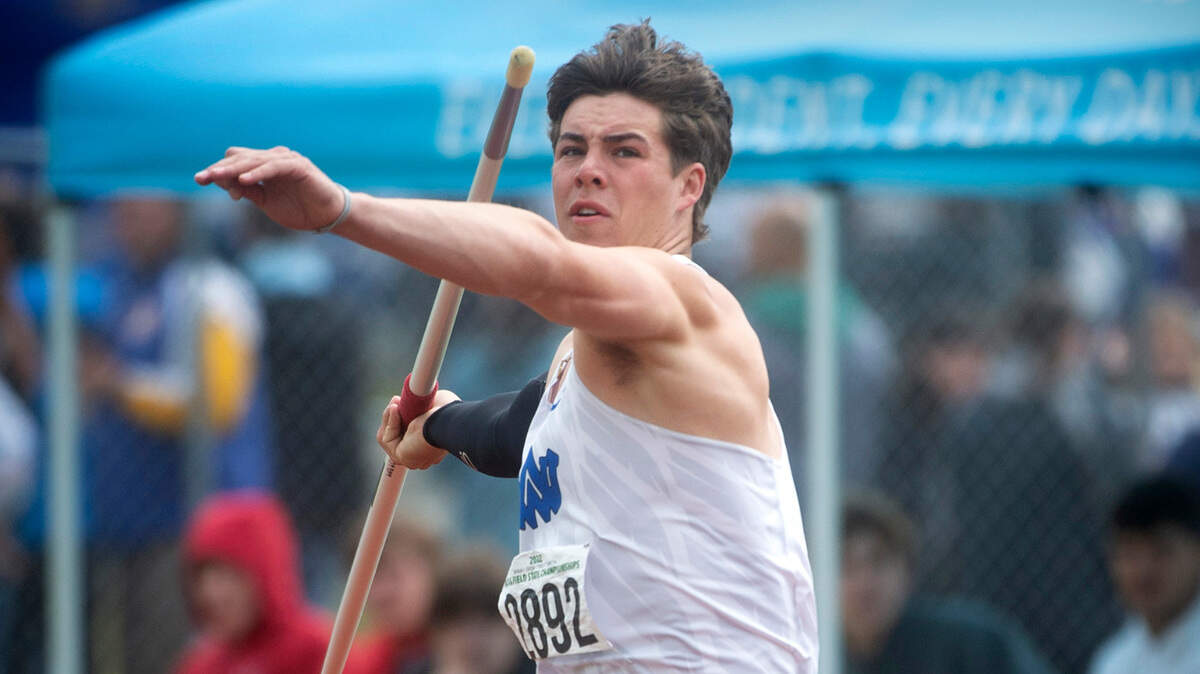 Walla Walla’s Dash Sirmon set a new state meet record of 216’ 3” in the 3A boys javelin competition during the second day of the WIAA State Track and Field Championships at Mount Tahoma High School in Tacoma, Washington on Friday, May 27, 2022.