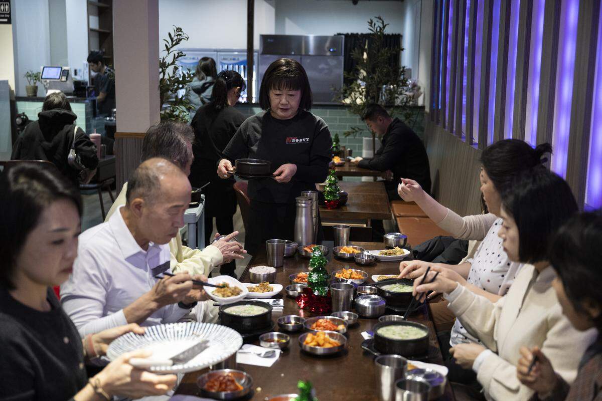 Crowds had flocked to the Federal Way location for years before the Yi family bought it. Under their stewardship, they have expanded south, and the Lakewood restaurant has begun to fill up, too, even on weekday afternoons.