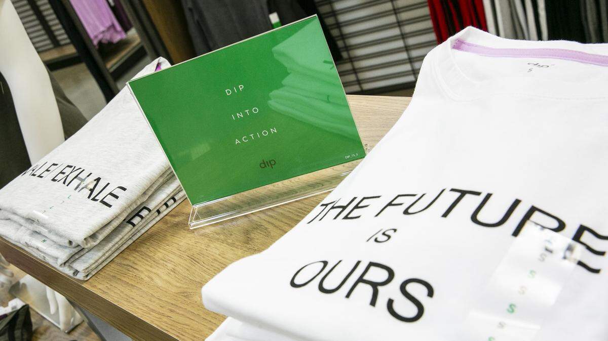 Kroger is introducing its new Dip apparel line to 300 Fred Meyer and Marketplace brand stores . The bulk of the clothing line is priced under $20.