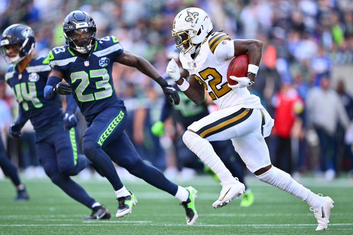 SEATTLE, WASHINGTON - SEPTEMBER 21: Rashid Shaheed #22 of the New Orleans Saints carries the ball on a return against the Seattle Seahawks during the fourth quarter at Lumen Field on September 21, 2025 in Seattle, Washington. (Photo by Jane Gershovich/Getty Images)