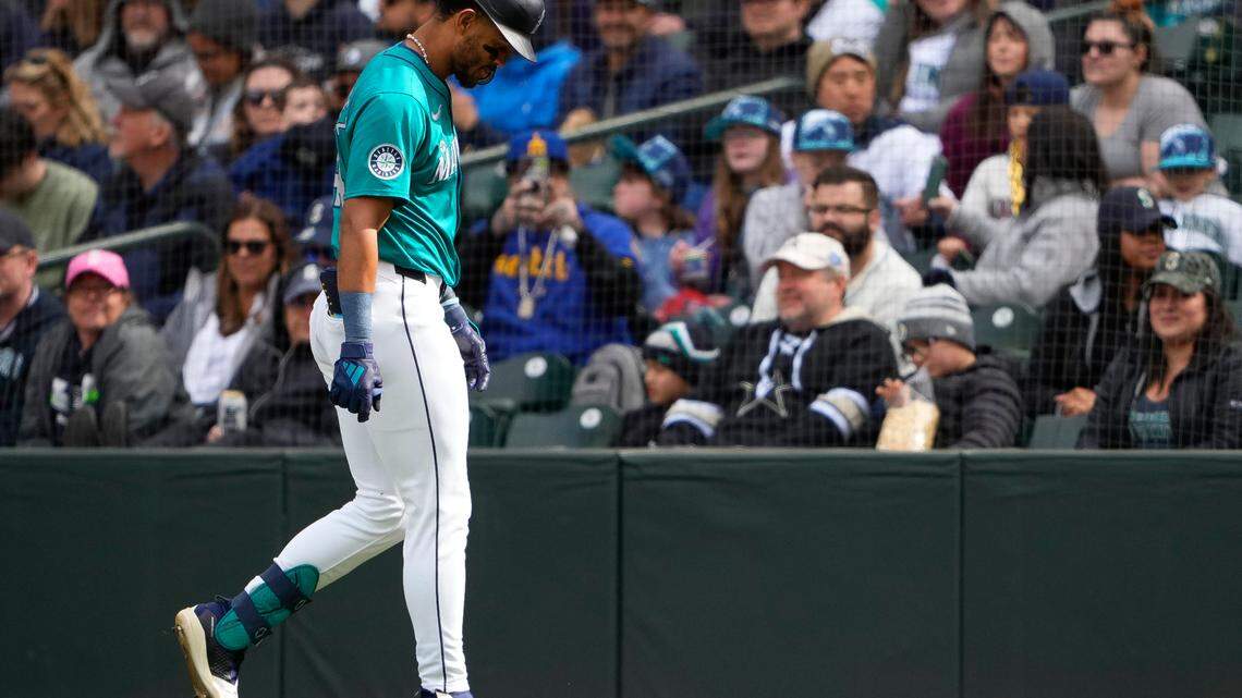 Mariners notes: Muñoz earns redemption, but pitching ambushed in series losses