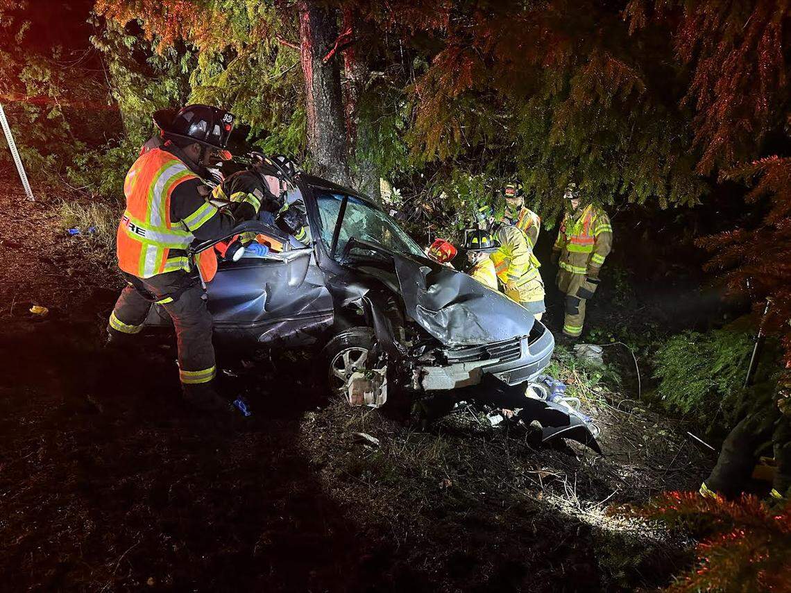 An early morning crash on state Route 101 Thanksgiving morning resulted in an Olympia man being airlifted to Tacoma General Hospital.