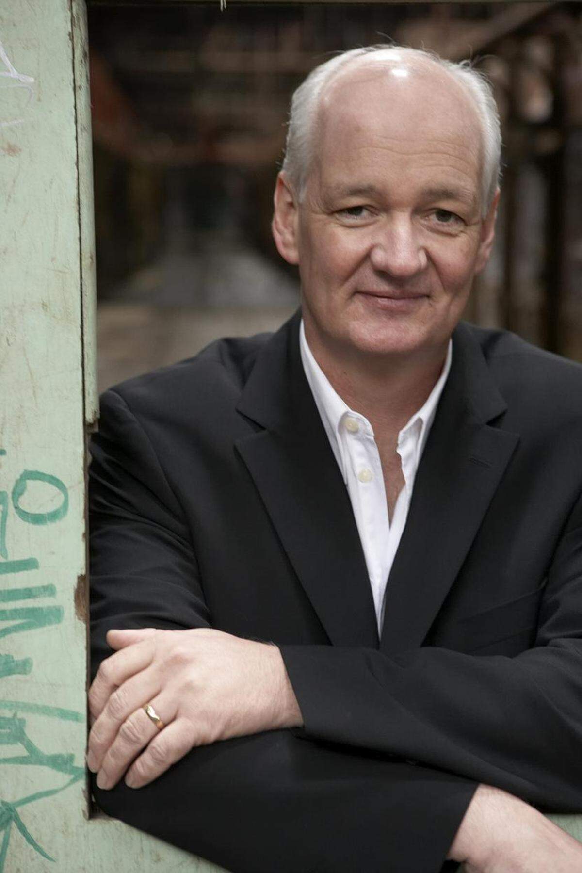 Comedian Colin Mochrie.