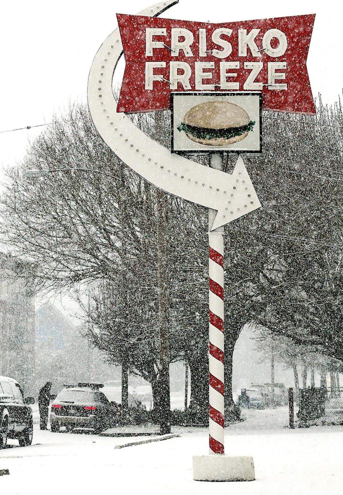 Cold and snow sent Tacoma and the south sound into a freeze, including the iconic Tacoma burger drive-in Frisko Freeze, Monday morning. Monday, March 9, 2009. (Dean J. Koepfler / The News Tribune)