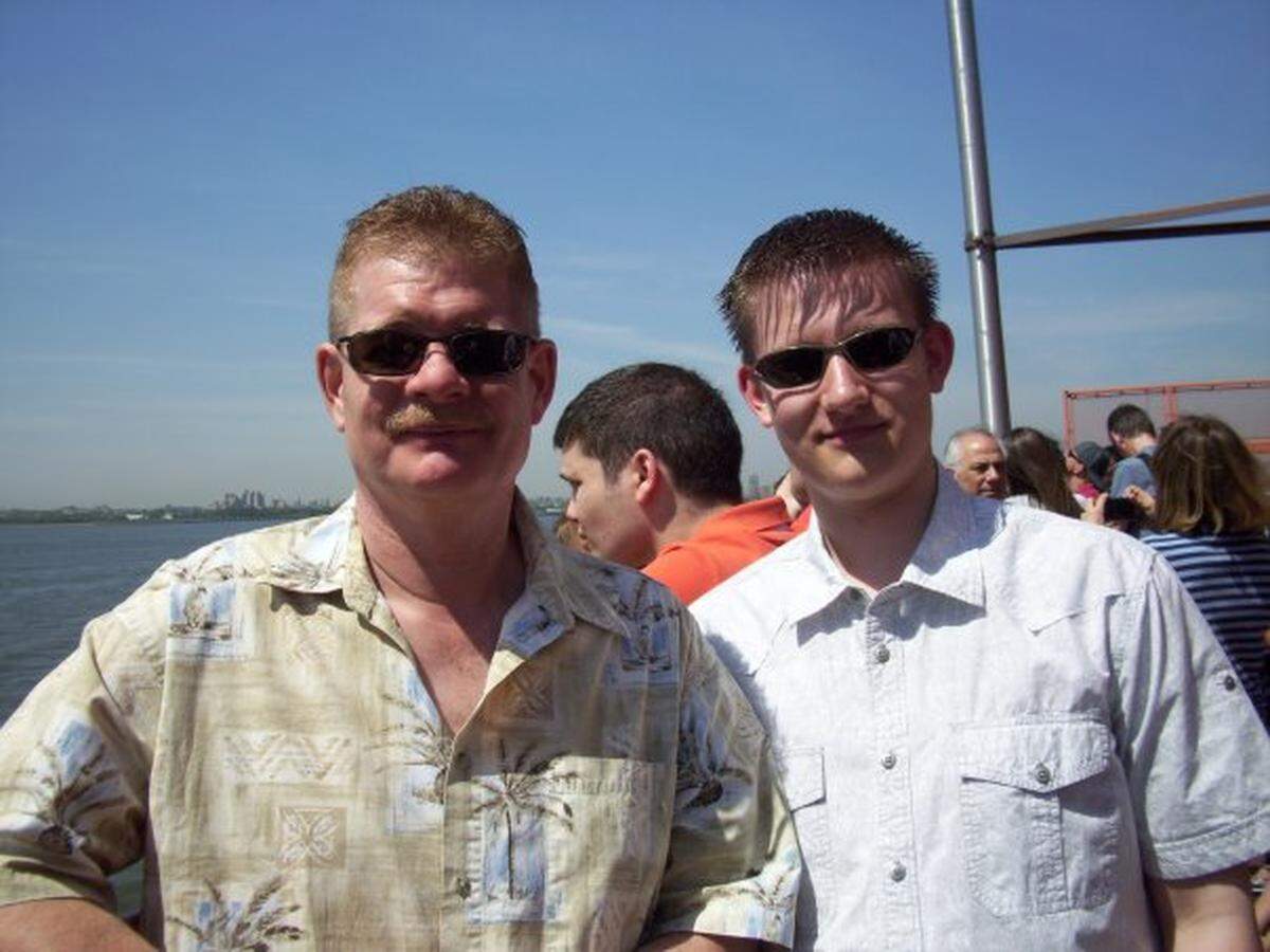 William Vosler, left, and Shane Vosler pose for a photo on the Statten Island Ferry during a visit to New York City in 2009. Pierce County Sheriff’s Office investigators believe Shane Vosler and his girlfriend, Sue Bin Lee, killed Shane Vosler’s parents in their South Hill home during summer 2024.