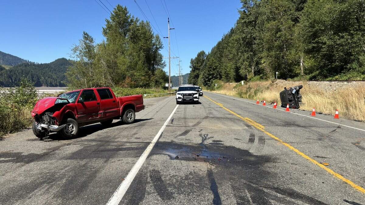 Washington State Patrol is on scene in Elbe, WA for a serious injury crash on August 13, 2025.