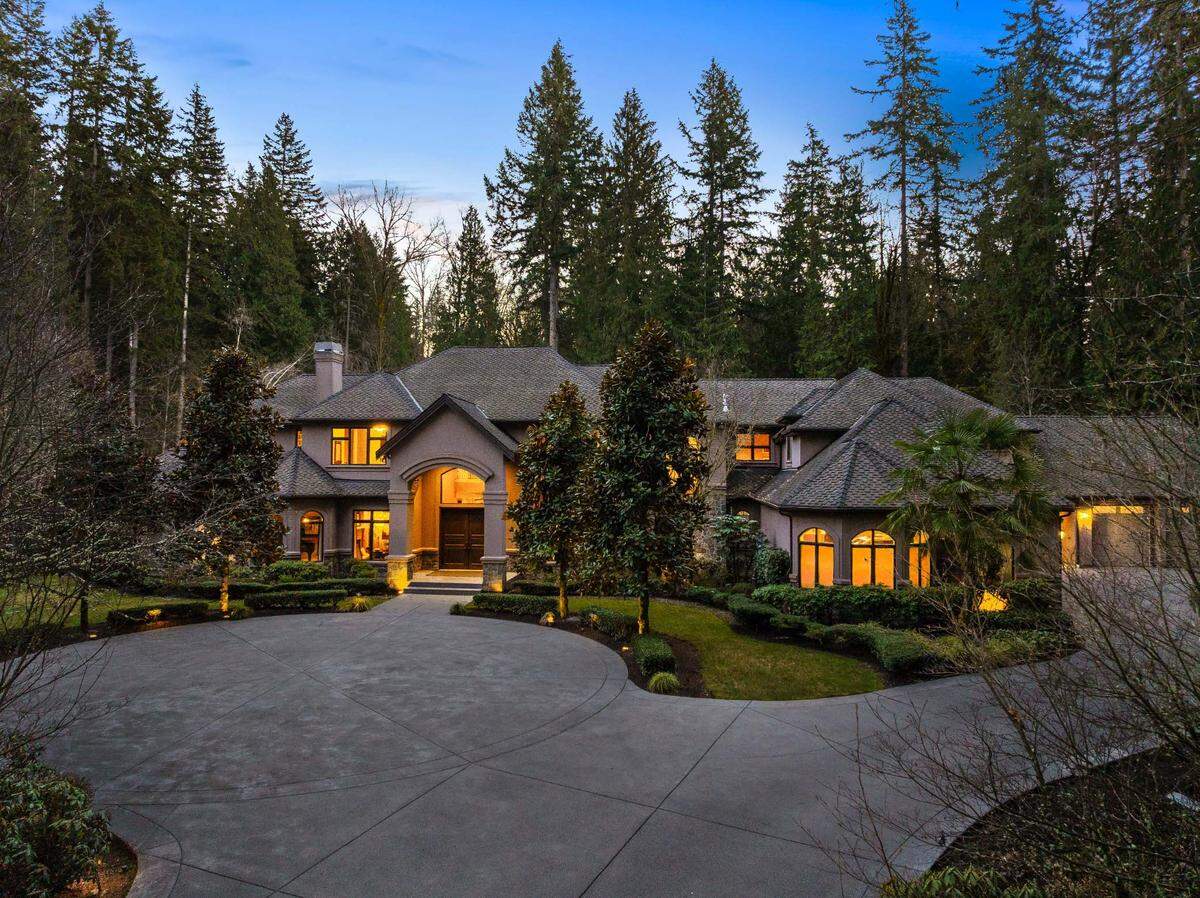 The five-bedroom, nine-bathroom, 11,000-square-foot estate of Lawyer Milloy is for sale in Washington for $7.8 million. It sits on 10 acres.