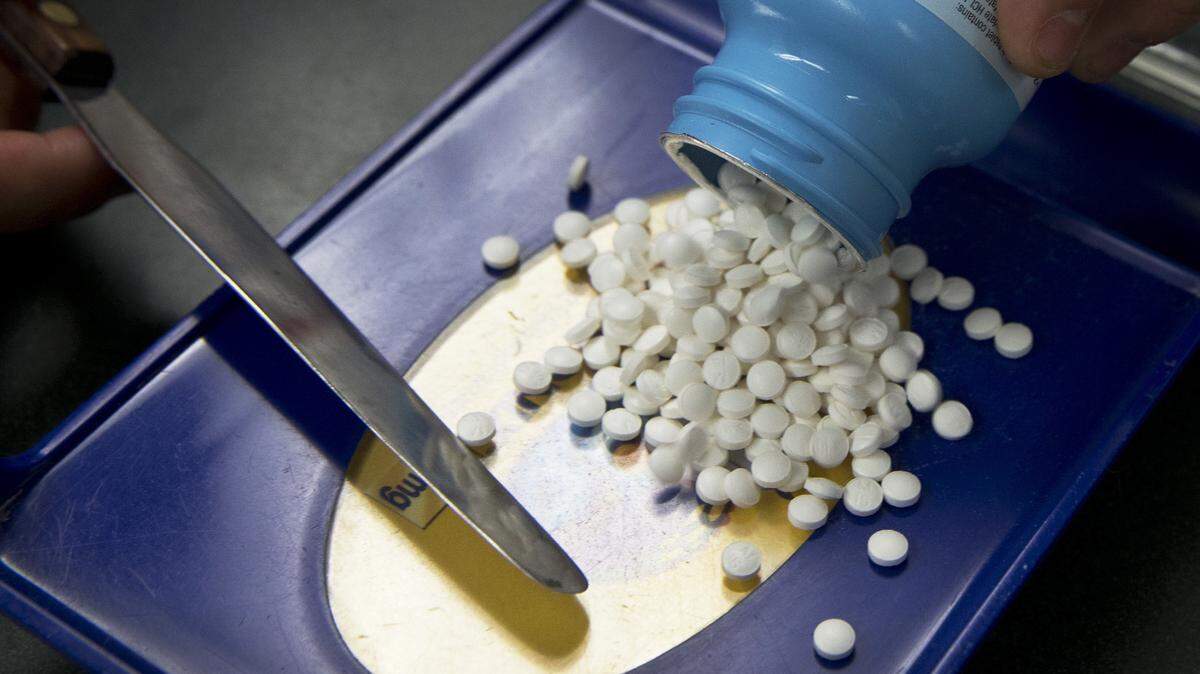 Compound drug prescription scammers bilked the military pharmacy program out of an estimated $1.5 billion.
