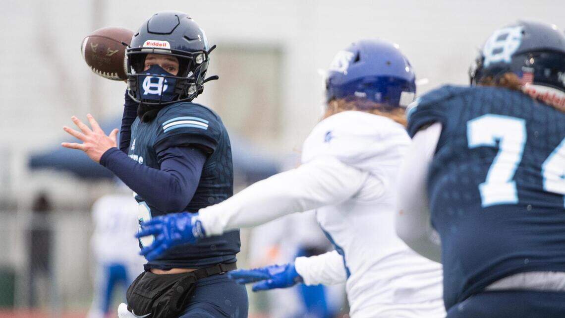 Season preview: Gig Harbor football returns talent on both sides of the ball
