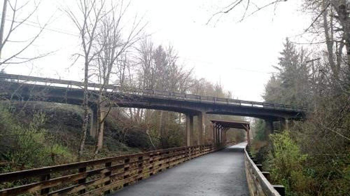 The Spiketon Creek Bridge on state Route 162 is east of South Prairie on Pioneer Way East, connecting the town to Buckley and Wilkeson. It is closing permanently.