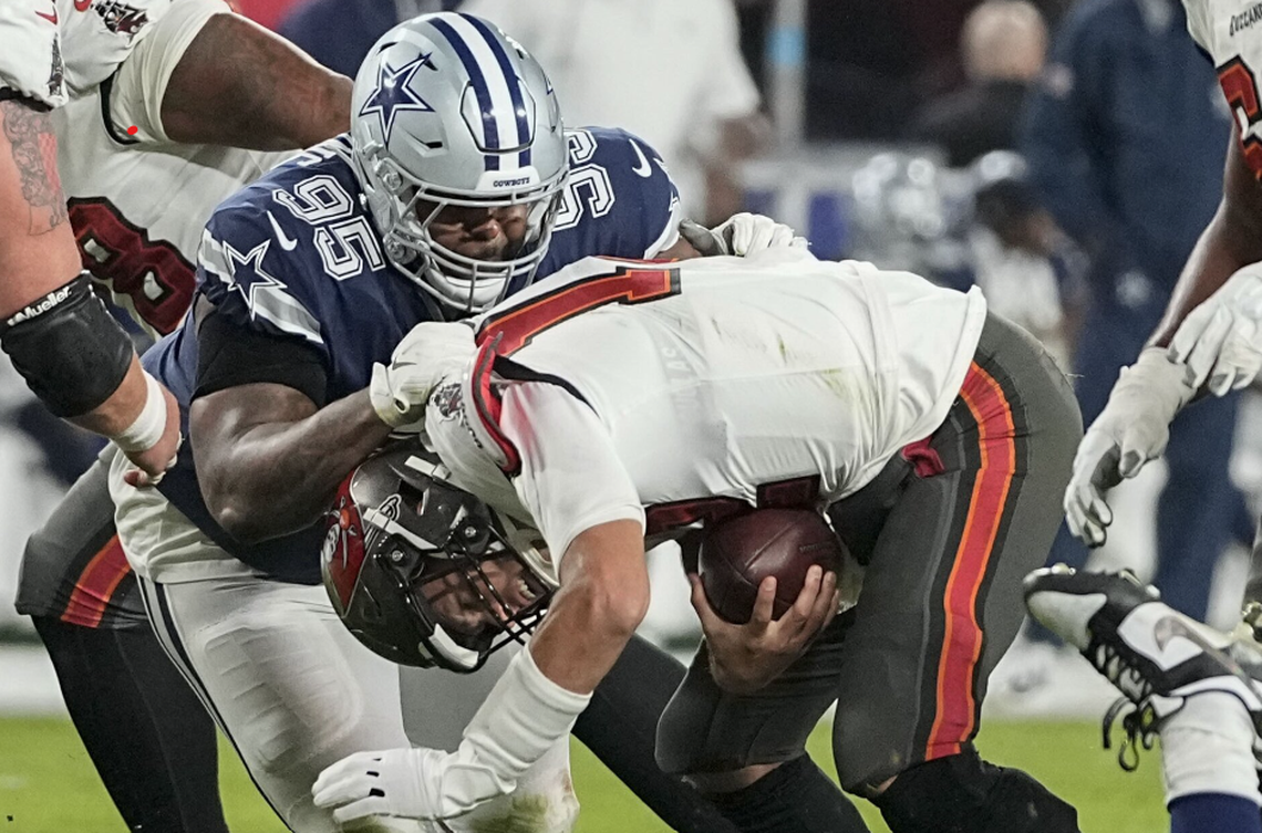 Former Dallas Cowboys defensive tackle Johnathan Hankins, a veteran of four NFL teams here sacking Tom Brady in a playoff game in January 2023, reportedly agreed to sign a free-agent contract with the Seahawks on March 19, 2024.