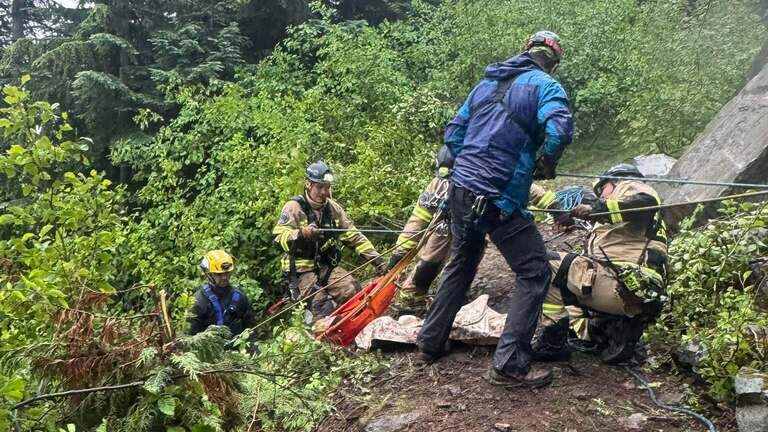 Two airlifted after 11-hour rescue mission from 250-foot Pierce Co. cliff fall