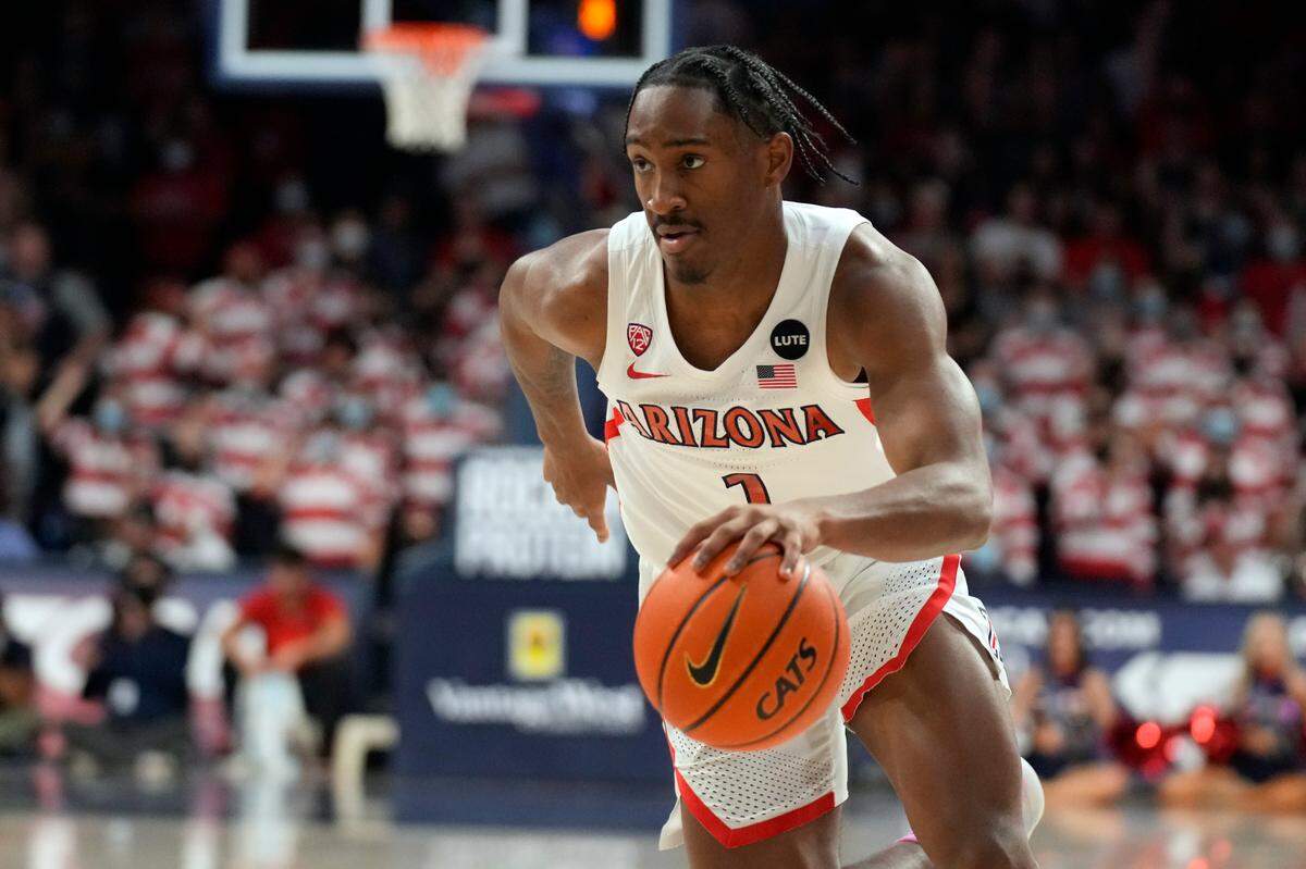 Arizona guard Shane Nowell (1) during the first half of an NCAA college basketball game against California, Saturday, March 5, 2022, in Tucson, Ariz. (AP Photo/Rick Scuteri)