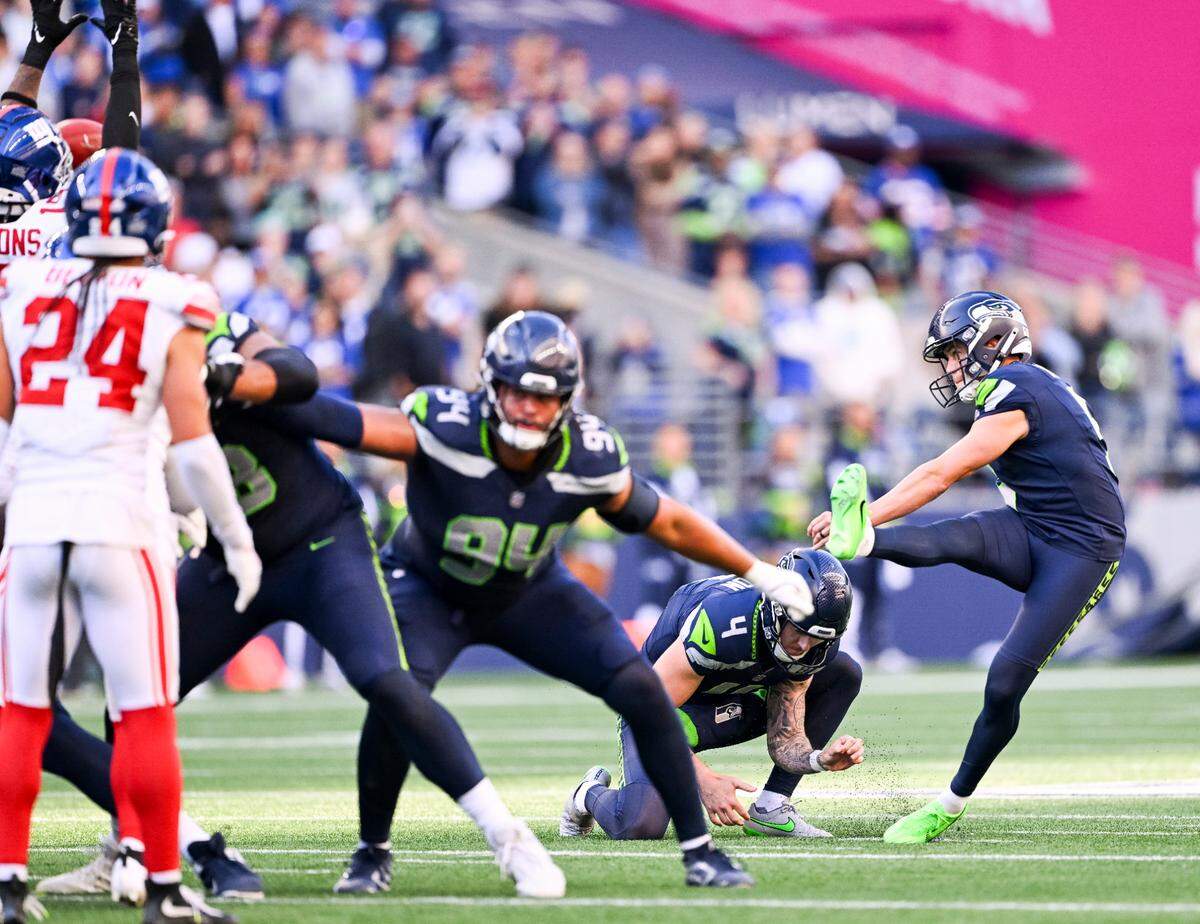 Seattle Seahawks place kicker Jason Myers (5) attempts a field goal that is blocked and returned by the Giants for a touchdown in the closing seconds of the game at Lumen Field, on Sunday, Oct. 6, 2024 in Seattle.