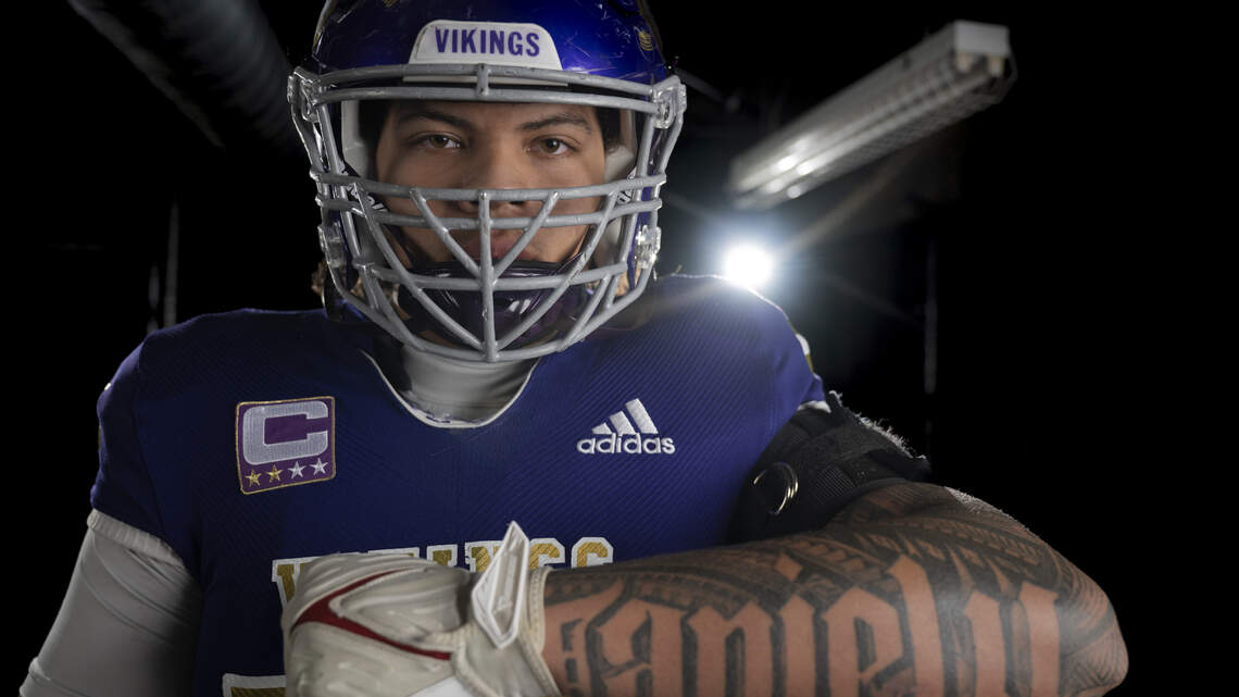 Massive in-state prize: Puyallup 4-star lineman Gecova Doyal makes decision
