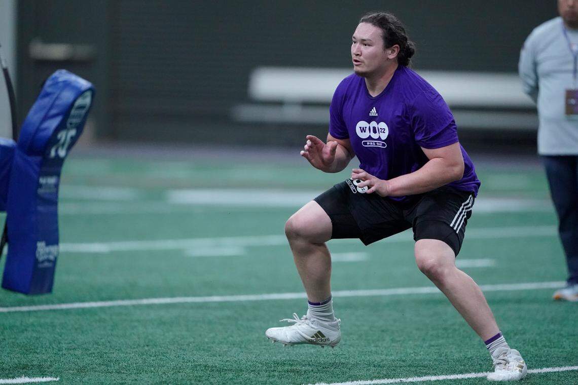 Washington offensive lineman Luke Wattenberg during Washington’s NFL football Pro Day, Tuesday, March 29, 2022, in Seattle. (AP Photo/Ted S. Warren)