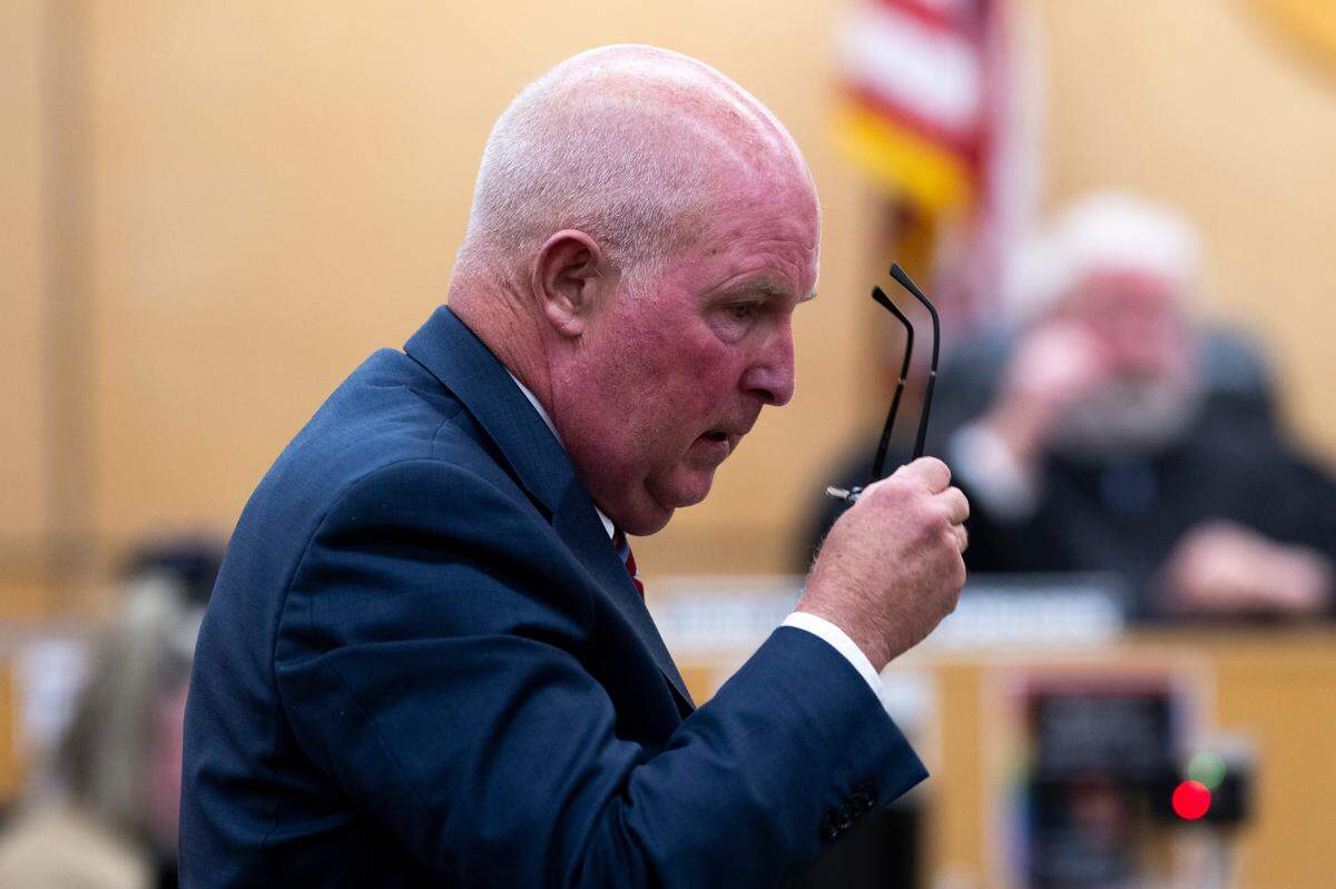 Defense attorney Brett Purtzer walks to question a witness during the trail of Jacob Jackson, a former Sumner High School basketball coach, accused for sexually abusing eight boys.
