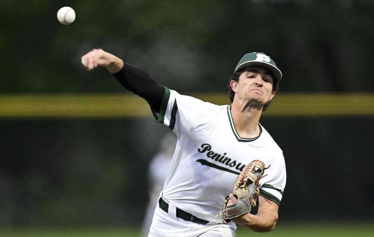 Peninsula's Kaleb Copeland (13) pitches against Gig Harbor during the 3A Puget Sound League baseball league championship game at Lincoln High School, on Wednesday, May 6, 2026, in Tacoma, Wash.