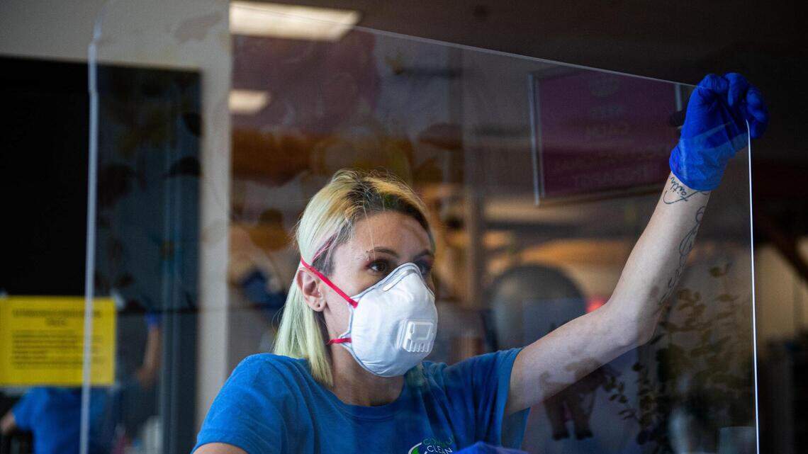 Small businesses bought supplies to combat coronavirus. They could soon get a tax break
