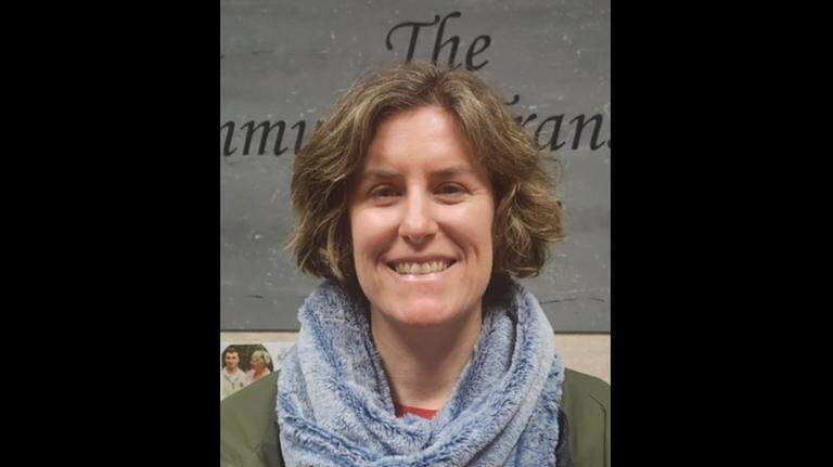 ‘Everybody loved Jen.’ Peninsula paraeducator killed in homicide leaves a legacy