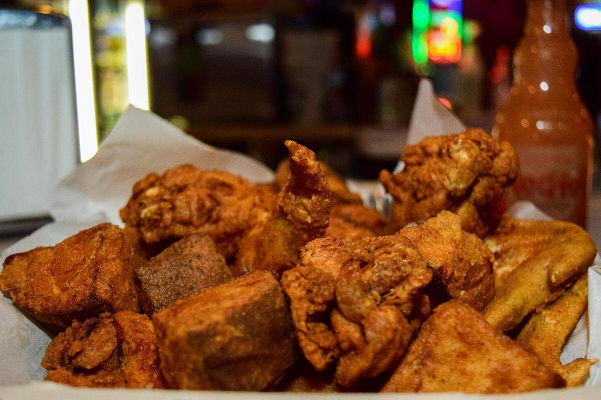 Hans’s Place Tavern has served cold beer and pressure-fried chicken and jo’s at 6405 South Tacoma Way since the 1940s. This was among the final batches under longtime owner Connie Peterson, who sold the business in 2023 after 45 years.