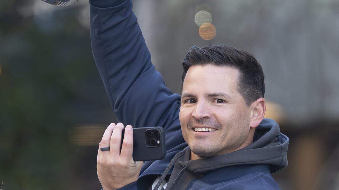 Mike Macdonald changing this offseason for his champion Seahawks. What about RB?