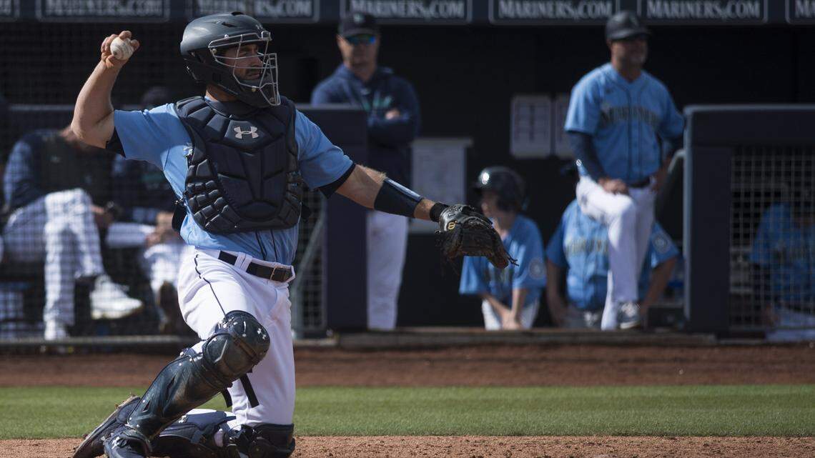 Mariners’ Tom Murphy has developed an extensive solitary workout routine